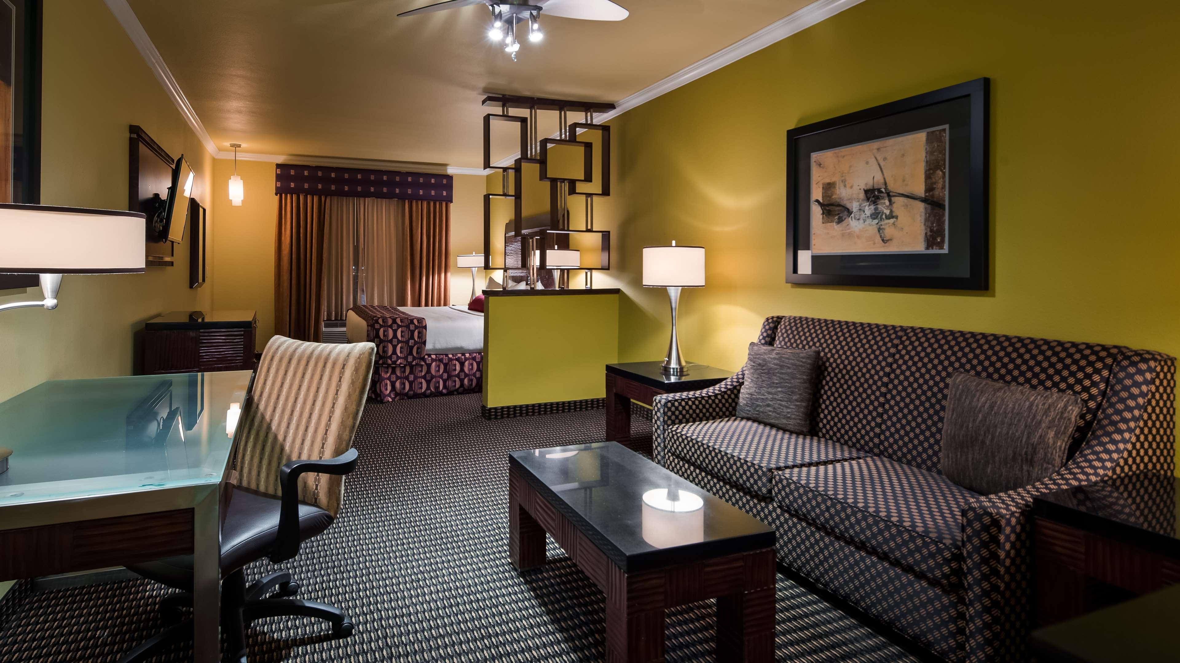 Best Western Plus Christopher Inn And Suites Forney Exterior foto