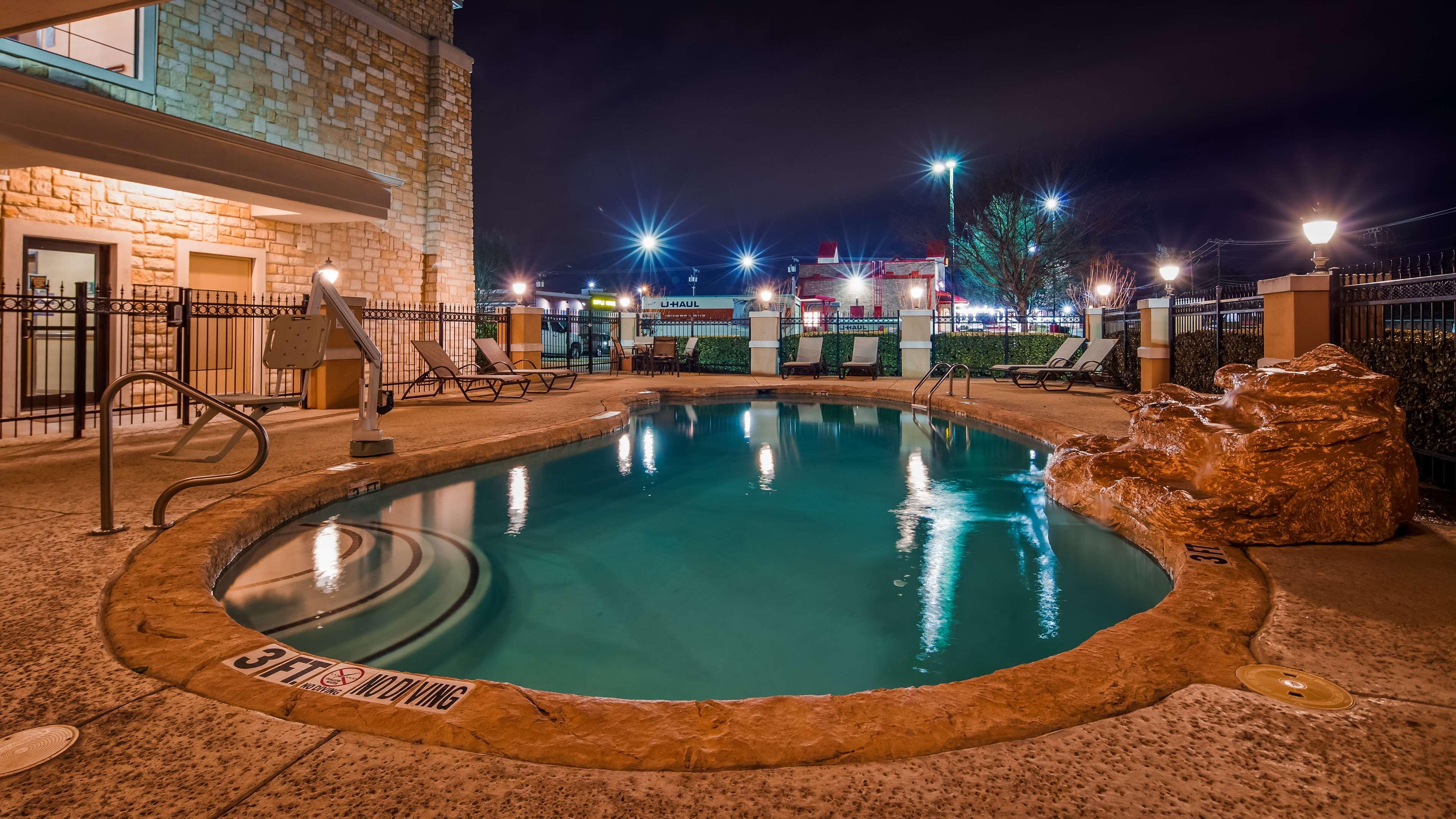 Best Western Plus Christopher Inn And Suites Forney Exterior foto