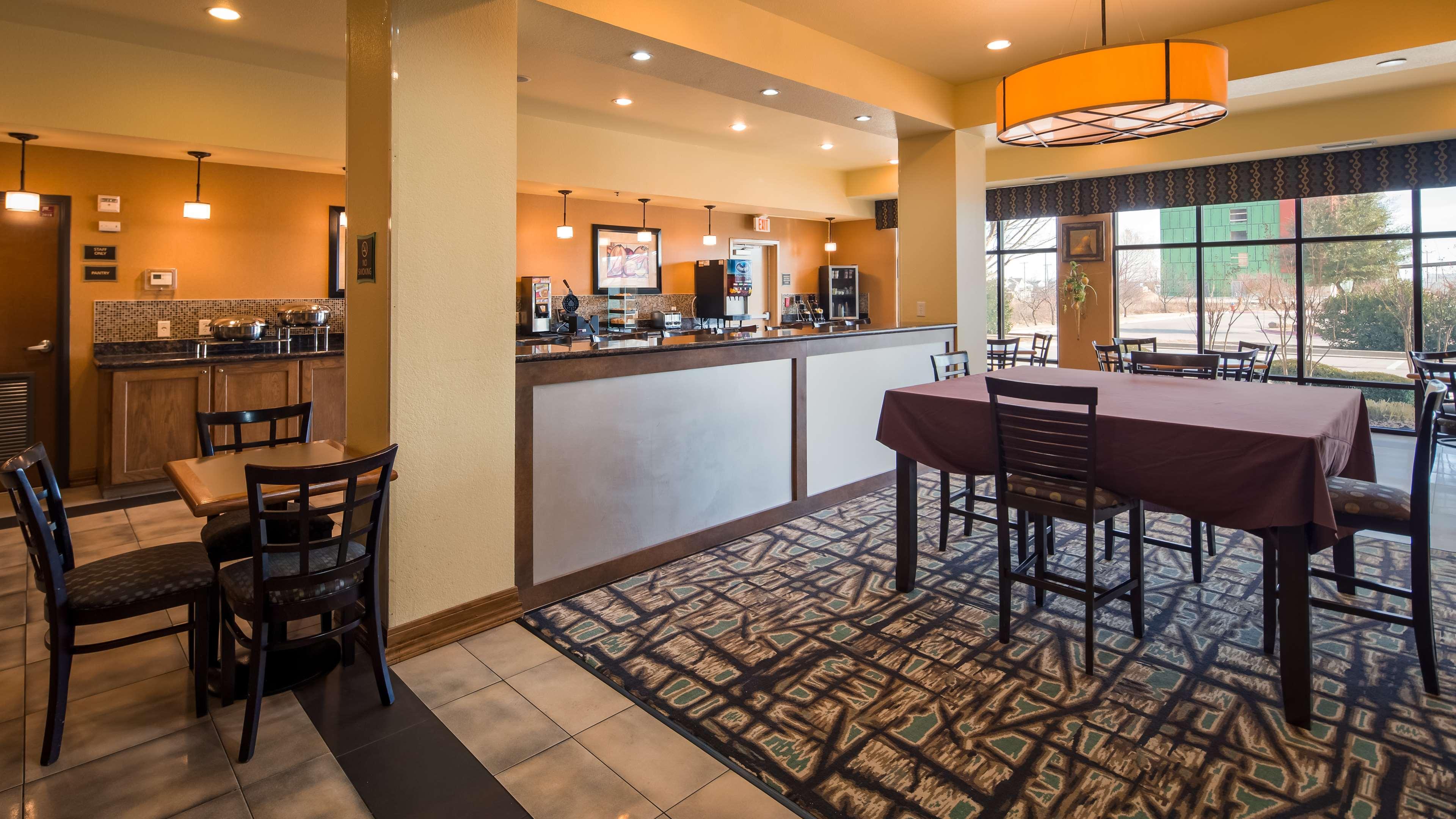 Best Western Plus Christopher Inn And Suites Forney Exterior foto