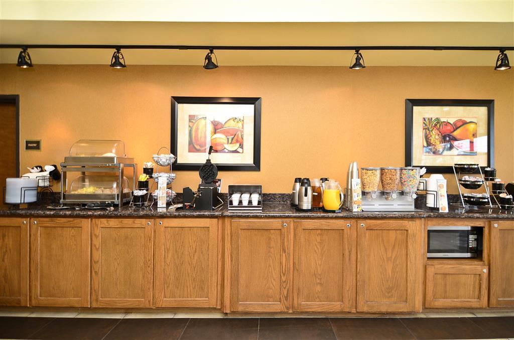 Best Western Plus Christopher Inn And Suites Forney Restaurante foto