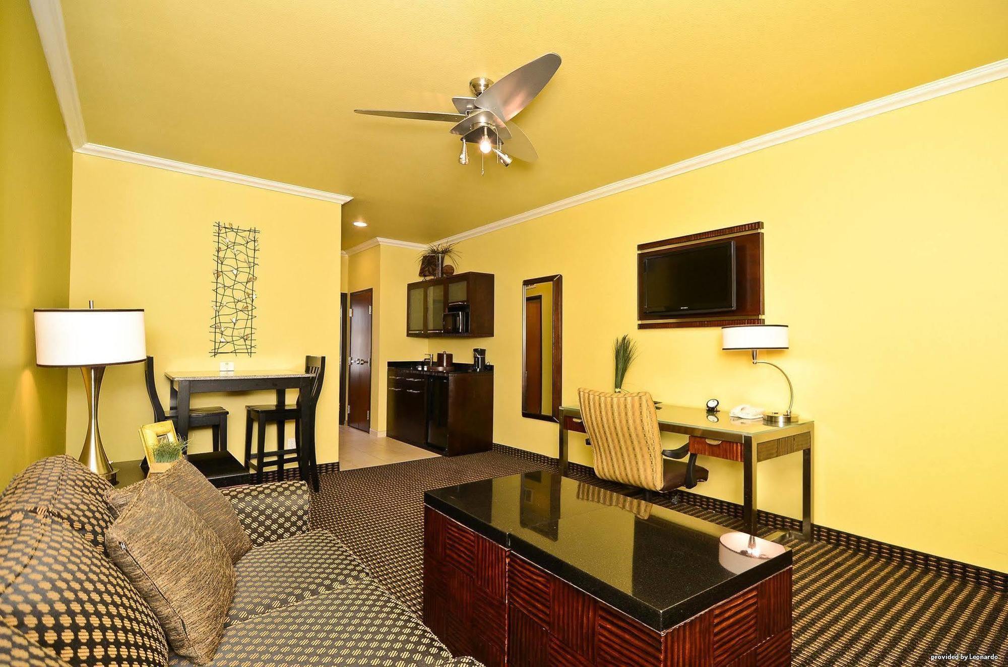 Best Western Plus Christopher Inn And Suites Forney Exterior foto